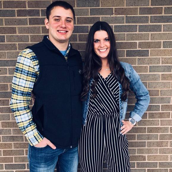 Meet your Posher, Kelsy - Picture 1 of 1